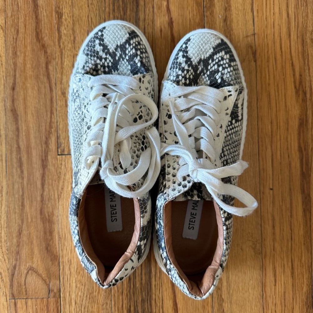 Steve Madden Black and White Sneakers with Artistic Pattern